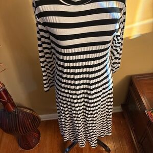 Striped stretchy dress